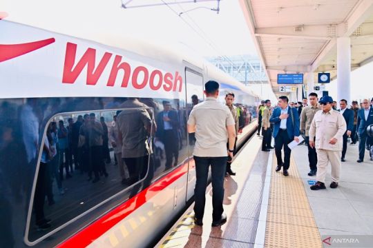 Pengamat nilai ambil alih beban "Whoosh" oleh pemerintah langkah tepat
