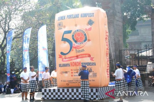 Indocement tandai 50 tahun dengan pencapaian rekor MURI