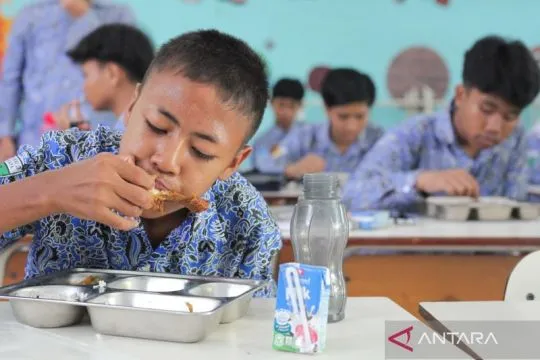 Terpopuler, BGN cek impor ompreng MBG hingga tunjangan rumah DPR