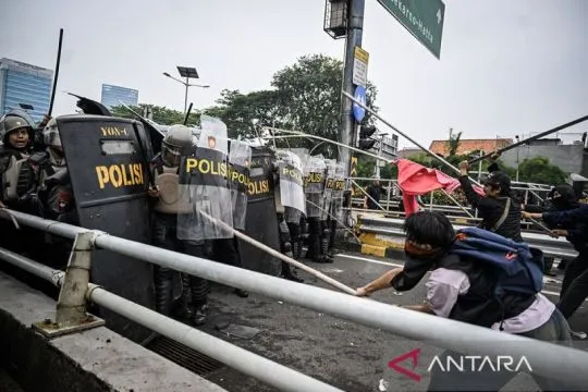 Anggota DPR harap unjuk rasa berjalan baik tapi tak destruktif