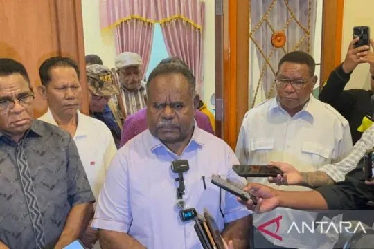 Gubernur PBD minta aparat tangkap pelaku aksi brutal di Kota Sorong