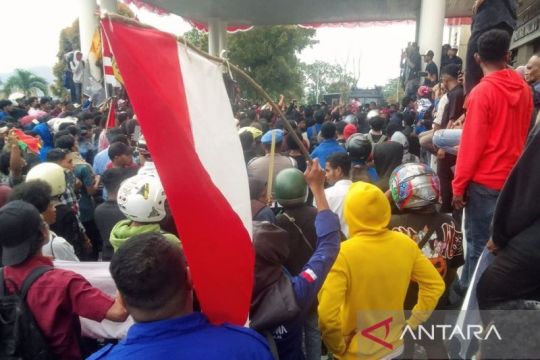 Kelompok Cipayung, Nama Besar atau Berdiri di Era Mahasiswa Digital?