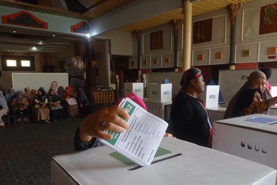 TII: Pemisahan jadwal Pemilu berpeluang perkuat pengawasan