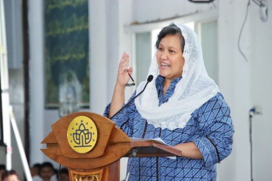 Pimpinan MPR tegaskan generasi muda harus pahami dinamika politik