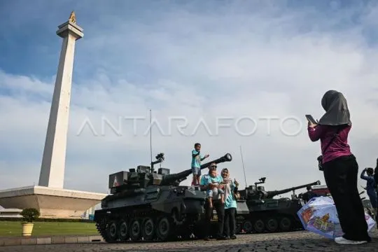 Setahun Prabowo, bidang pertahanan dinilai paling menonjol