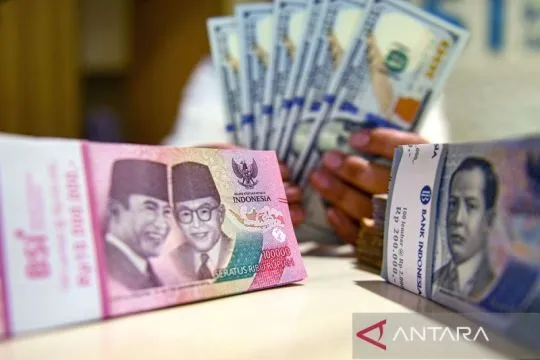 Rupiah menguat dipengaruhi peluang kesepakatan damai AS-Iran tercapai
