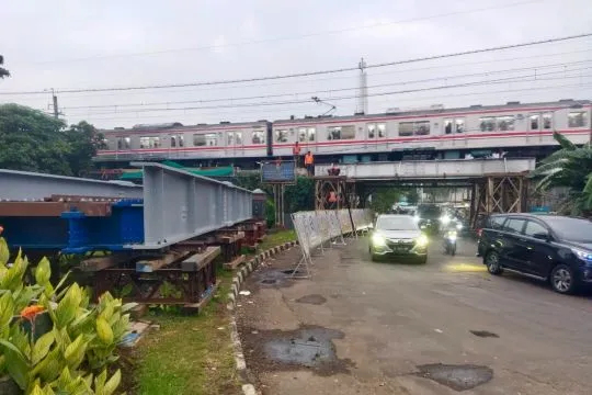 KAI Jakarta tutup Jalan Bintaro 3 mulai Sabtu malam hingga Minggu pagi