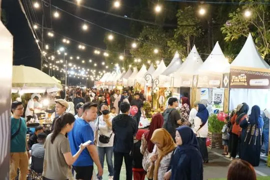 Pemkot Kediri kolaborasi OJK ajak masyarakat melek keuangan
