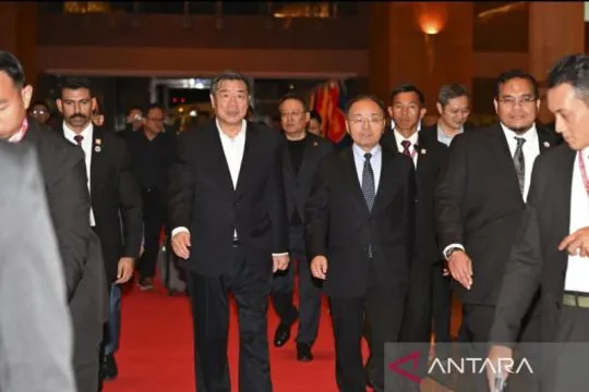 Wakil PM He Lifeng wakili China di KTT ASEAN