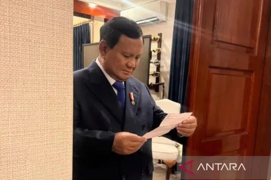 Prabowo dapat surat dari siswa SR, ucap terima kasih dan selamat ultah