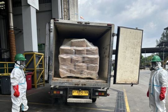 Satgas musnahkan 494 kotak berisi udang terkontaminasi Cesium-137