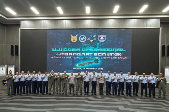 Perkuat Kemandirian Alutsista Nasional, Dahana Gelar Uji Coba Operasional Litbangmat Bom BNT 250