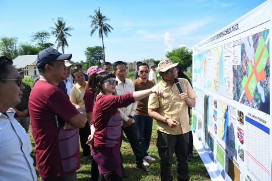 Wakil Mendiktisaintek cek lokasi Sekolah Garuda di Lombok Timur