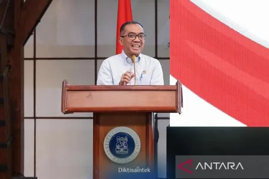 Mendiktisaintek dorong kampus adopsi AI untuk transformasi pendidikan