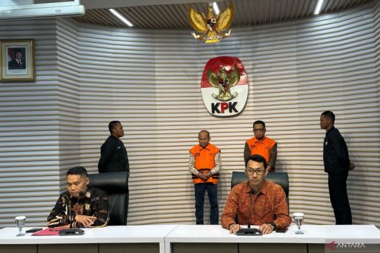 KPK tahan dua tersangka kasus pengadaan fiktif perusahaan konstruksi