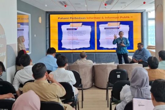 Keterbukaan informasi harus selaras dengan perlindungan data pribadi