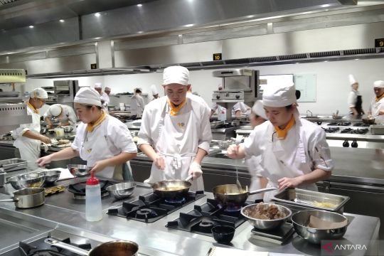 Mencetak SDM berdaya saing melalui pendidikan vokasi