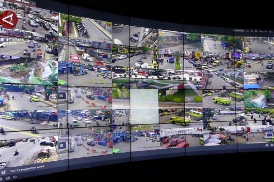 Pemkot Ambon pasang 37 CCTV untuk pantau arus sungai hingga kejahatan