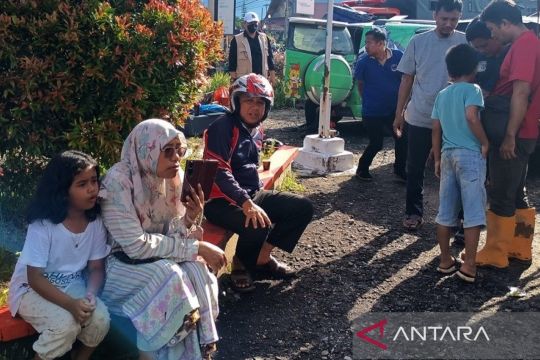 Pemprov Sumut sediakan internet gratis di lokasi pengungsian Tapteng