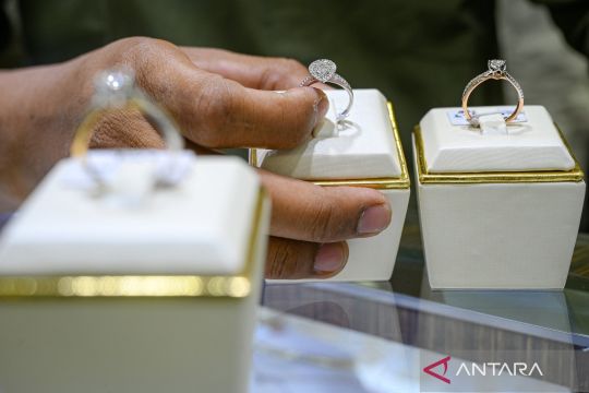 Harga dua jenama emas di Pegadaian Rabu ini kompak turun