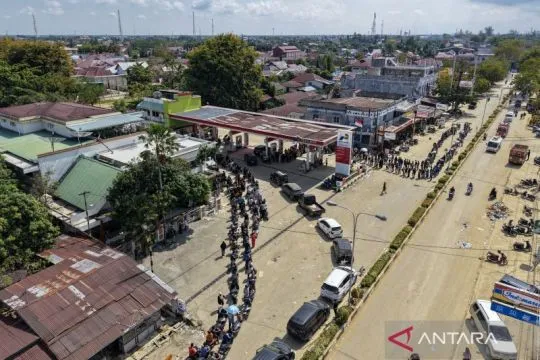 Jalur lintas Aceh Tamiang - Sumut kembali normal bisa dilintasi truk besar
