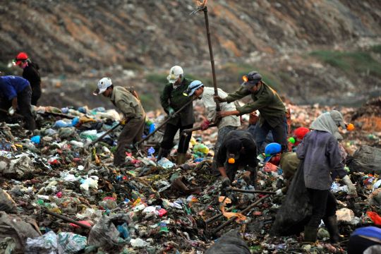 Vietnam targetkan pemilahan sampah rumah tangga 100 persen per 2030