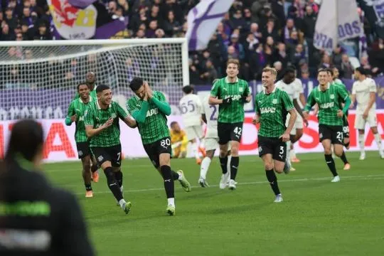 Jay Idzes tampil kokoh, Sassuolo lakukan comeback 3-1 atas Fiorentina