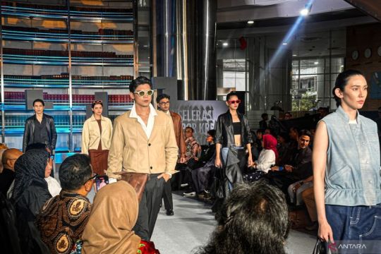 Kemenekraf jembatani 12 jenama fesyen lokal ke pasar global lewat ASIK