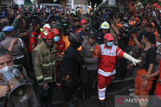 DKI kemarin, kecelakaan sepeda hingga ibu hamil jadi korban kebakaran