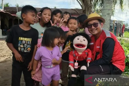 PMI edukasi anak korban bencana Sumatera soal hidup bersih dan sehat