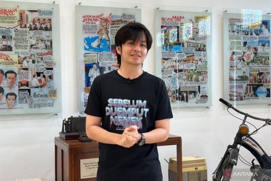 Angga Yunanda menikmati lari sambil mendengarkan musik