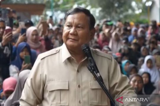 Prabowo pastikan pemerintah ganti rumah korban banjir