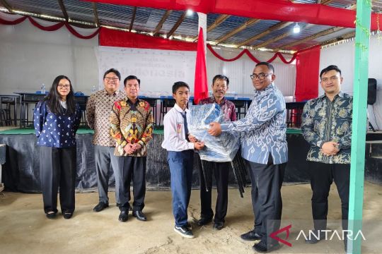 KBRI Kuala Lumpur beri bantuan alat belajar untuk CLC di Sabah