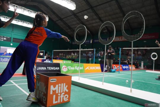 Festival SenengMinton di Magelang beri edukasi bulu tangkis ke siswa
