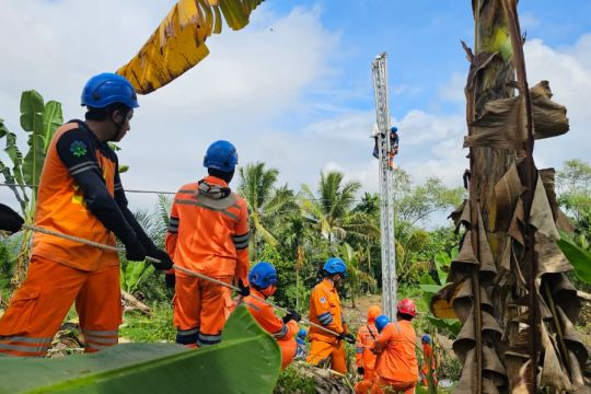 PLN: Pembangunan tower  penghubung masuki tahap penyambungan