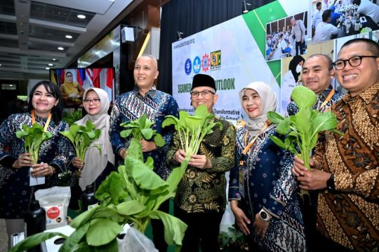 Wamendikdasmen: Sekolah harus jadi inovator pelestarian lingkungan