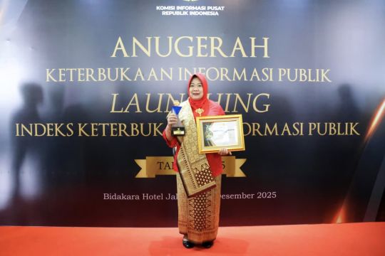 MPR raih penghargaan Badan Publik dengan Kualifikasi Informatif