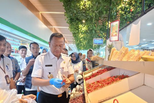 Harga telur dan cabai di Jaktim naik 20 persen jelang Natal-Tahun Baru