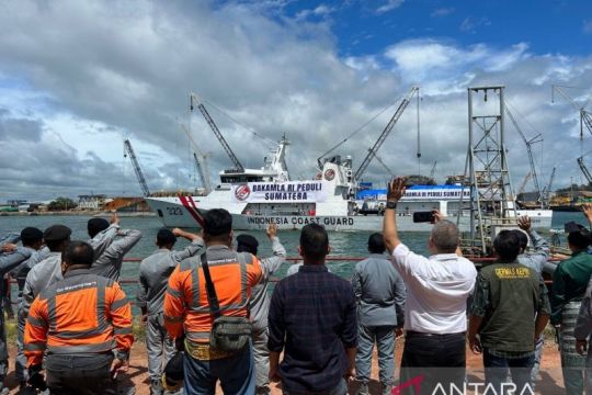 Bakamla kirim bantuan kedua dari Batam untuk Sumatera seberat 92,2 ton