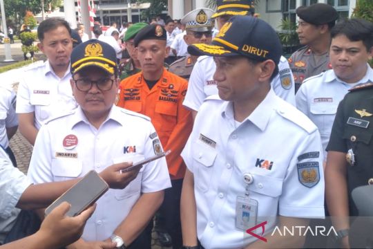 KAI antisipasi banjir-longsor di jalur rawan saat Nataru