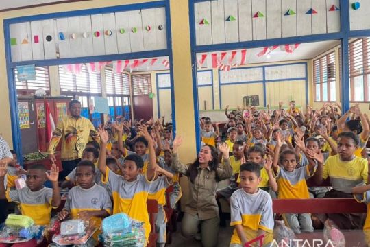 Utusan Khusus Presiden dengar aspirasi pendidikan Anak Papua di Sorong