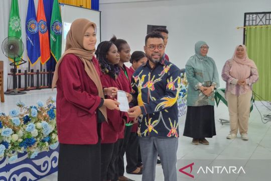 70 mahasiswa Universitas Muhammadiyah Papua Barat terima KIP kuliah