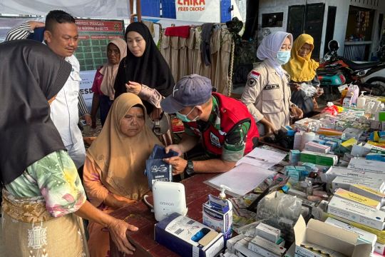 Kesdam I/BB periksa kesehatan warga terdampak di Tapanuli Selatan