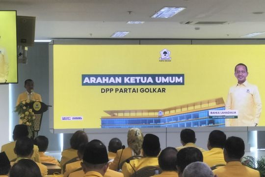 Bahlil minta kadernya tak jadikan Golkar sebagai alat mengurus bisnis