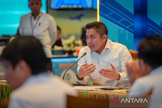 Seskab: Diskon tiket kereta hingga pesawat selama natal dan tahun baru