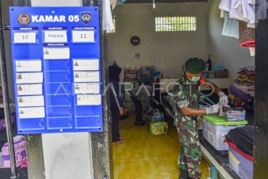 Razia narkoba dan tes urine di Lapas Perempuan Jambi