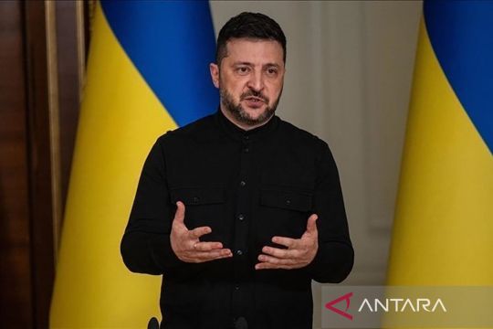 Zelenskyy minta gencatan senjata untuk referendum perdamaian Ukraina