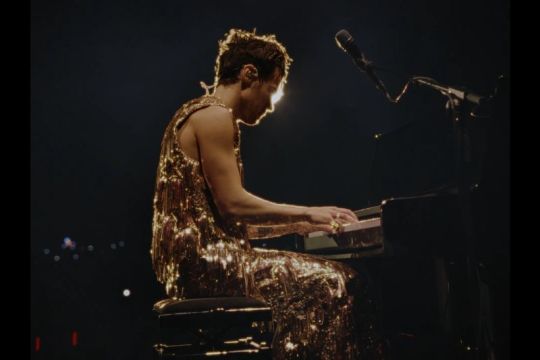 Harry Styles rilis lagu baru &ldquo;Aperture&rdquo; dan bersiap akan gelar tur