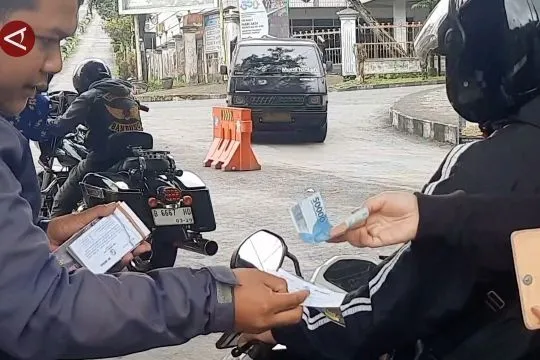 Target PAD kurang 15 persen, Disbudpar maksimalkan retribusi Sarangan