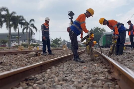 Daop 2 Bandung waspadai cuaca buruk selama angkutan Natal & Tahun Baru
